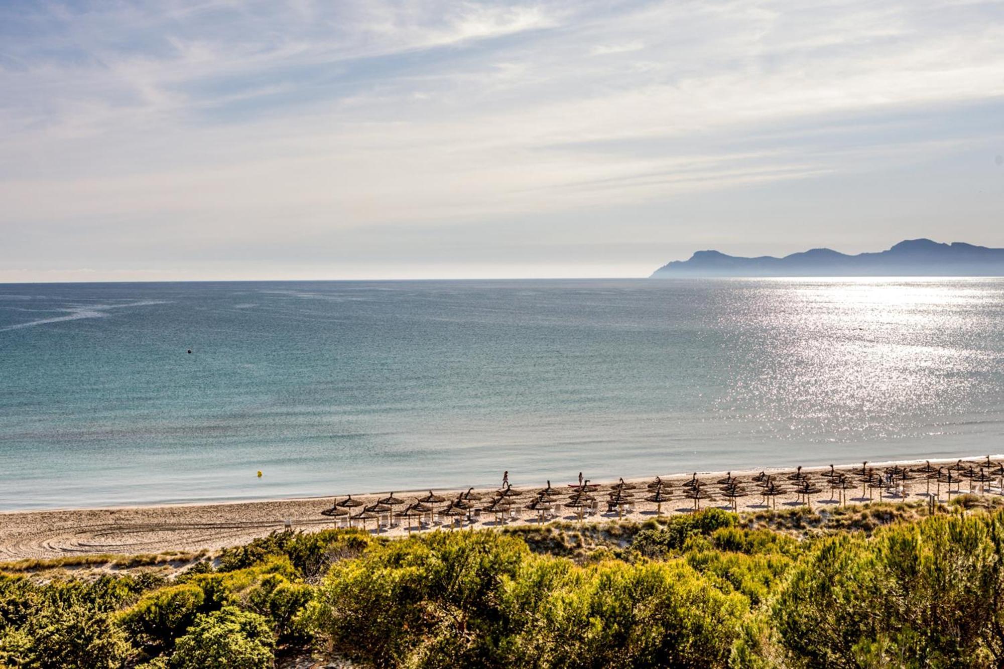 Grupotel Parc Natural & Spa Playa de Muro  Exteriér fotografie View of the beach